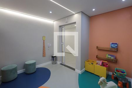 Apartamento à venda com 33m², 2 quartos e sem vagaÁrea comum