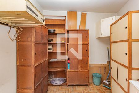 Casa à venda com 157m², 3 quartos e 3 vagasQuarto de Serviço