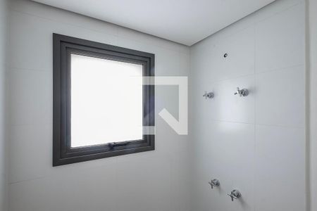 Apartamento à venda com 70m², 2 quartos e 1 vagaSuíte 1 - Banheiro