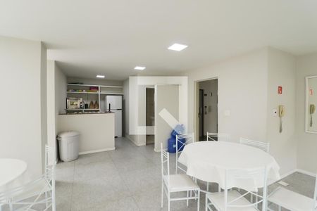 Apartamento à venda com 80m², 2 quartos e 2 vagasSalão de Festas