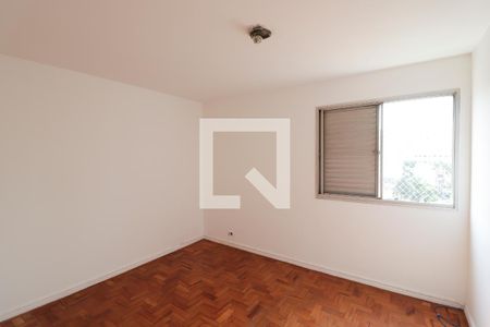 Apartamento à venda com 80m², 2 quartos e 2 vagasQuarto 2