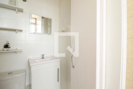 Apartamento à venda com 80m², 2 quartos e 2 vagasBanheiro de Serviço