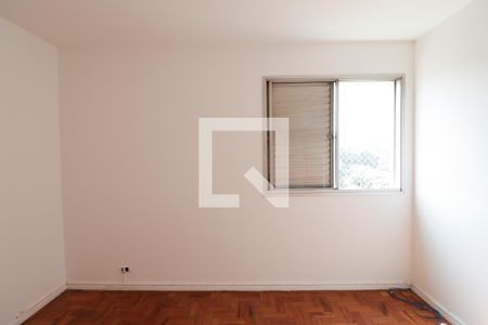 Apartamento à venda com 80m², 2 quartos e 2 vagasQuarto 2