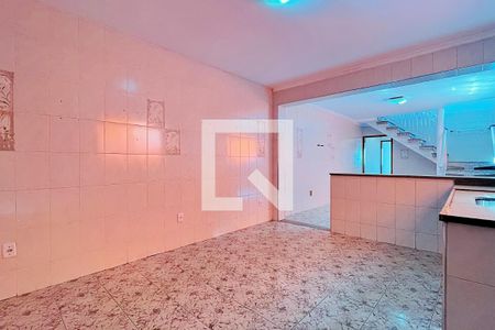 Casa à venda com 237m², 3 quartos e 4 vagasCozinha