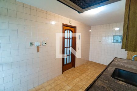 Apartamento para alugar com 72m², 2 quartos e 1 vaga Apartamento para alugar com 72m², 2 quartos e 1 vagaCozinha