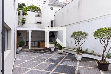 Apartamento para alugar com 72m², 2 quartos e 1 vaga Apartamento para alugar com 72m², 2 quartos e 1 vagaÁrea comum - Churrasqueira