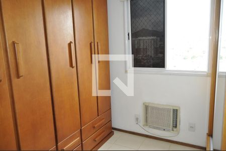 Apartamento à venda com 65m², 3 quartos e 1 vagaQuarto 2