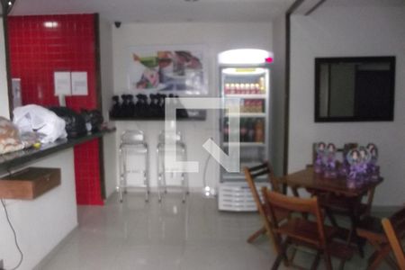 Apartamento à venda com 65m², 3 quartos e 1 vagaÁrea comum