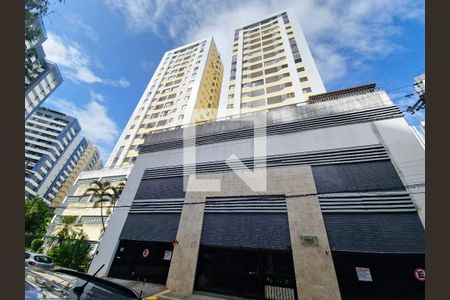 Apartamento para alugar com 75m², 3 quartos e 1 vagaFachada e portaria