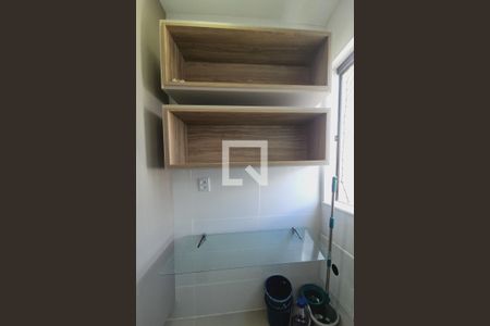 Apartamento para alugar com 75m², 3 quartos e 1 vagaÁrea de Serviço