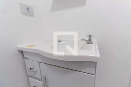 Apartamento para alugar com 36m², 2 quartos e sem vagaBanheiro