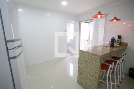 Casa à venda com 238m², 4 quartos e 3 vagas Casa à venda com 238m², 4 quartos e 3 vagasCozinha