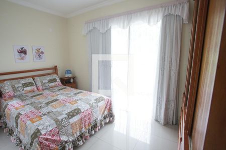 Casa à venda com 238m², 4 quartos e 3 vagas Casa à venda com 238m², 4 quartos e 3 vagasQuarto Suíte 2