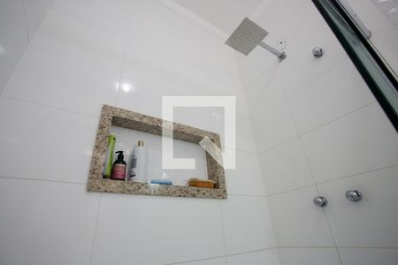 Casa à venda com 238m², 4 quartos e 3 vagas Casa à venda com 238m², 4 quartos e 3 vagasBanheiro da Suíte 2