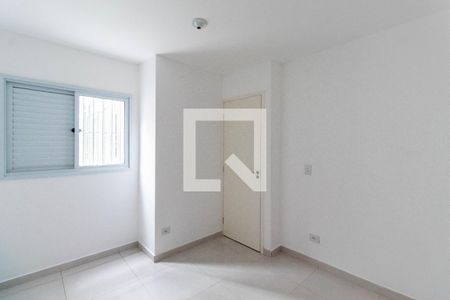 Quarto 1 de apartamento para alugar com 2 quartos, 35m² em Itaquera, São Paulo