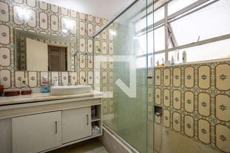 Apartamento à venda com 180m², 4 quartos e 2 vagasBanheiro Suite