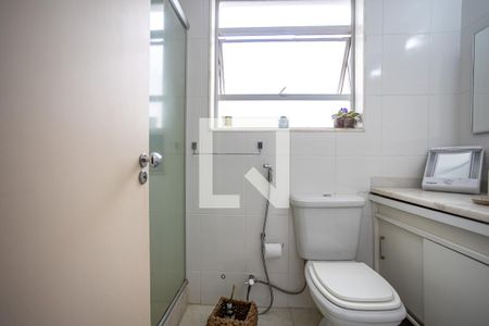 Apartamento à venda com 180m², 4 quartos e 2 vagasBanheiro Social