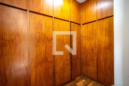 Apartamento à venda com 180m², 4 quartos e 2 vagasQuarto de Serviço