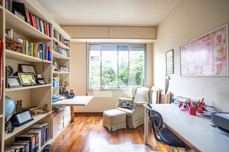 Apartamento à venda com 180m², 4 quartos e 2 vagasQuarto 2