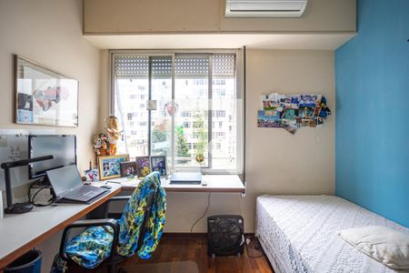 Apartamento à venda com 180m², 4 quartos e 2 vagasQuarto 3