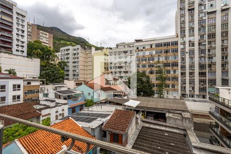 Apartamento à venda com 180m², 4 quartos e 2 vagasQuarto 3 Vista