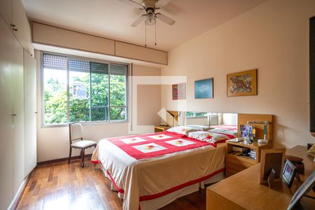 Apartamento à venda com 180m², 4 quartos e 2 vagasQuarto Suite