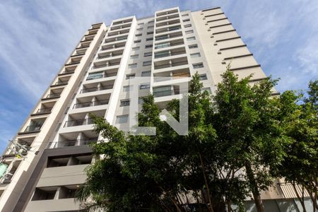 Studio para alugar com 30m², 1 quarto e sem vaga Studio para alugar com 30m², 1 quarto e sem vagaFachada