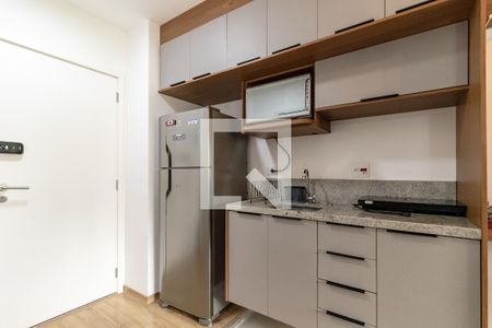 Cozinha de kitnet/studio para alugar com 1 quarto, 30m² em Indianópolis, São Paulo