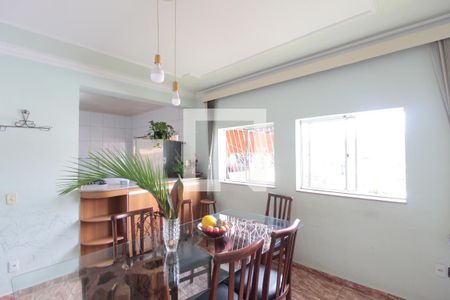 Casa à venda com 358m², 6 quartos e 2 vagasCopa