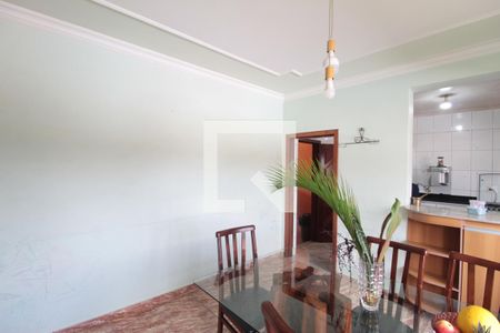 Casa à venda com 358m², 6 quartos e 2 vagasCopa