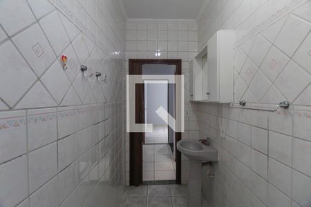 Casa de condomínio para alugar com 116m², 2 quartos e 2 vagasBanheiro