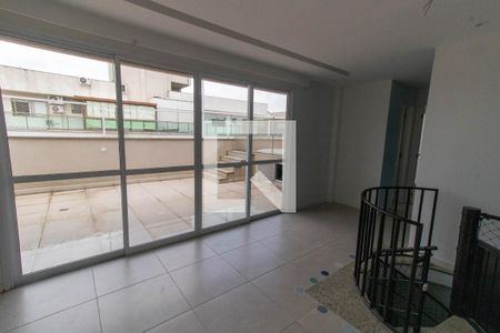Apartamento à venda com 194m², 4 quartos e 2 vagasCobertura