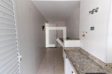 Apartamento à venda com 194m², 4 quartos e 2 vagasCozinha e Área de Serviço
