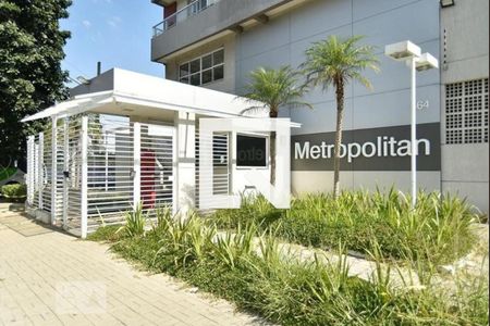 Apartamento à venda com 38m², 1 quarto e 1 vagaFachada