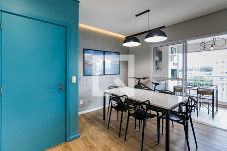 Apartamento para alugar com 80m², 2 quartos e 2 vagas Apartamento para alugar com 80m², 2 quartos e 2 vagasSala de Jantar