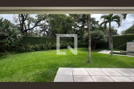 Casa à venda com 707m², 4 quartos e 10 vagasQuintal