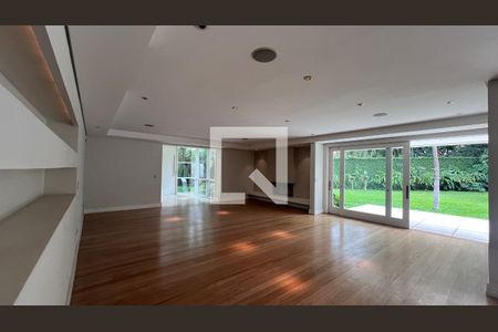 Salas de casa à venda com 4 quartos, 707m² em Vila Ida, São Paulo