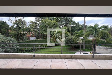 Casa à venda com 707m², 4 quartos e 10 vagasVaranda dos quartos