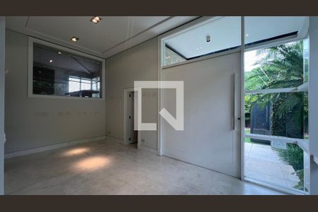 Hall social de casa à venda com 4 quartos, 707m² em Vila Ida, São Paulo