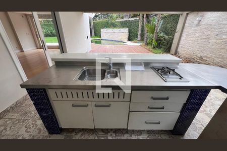 Casa à venda com 707m², 4 quartos e 10 vagasChurrasqueira