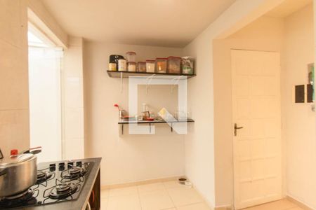 Apartamento para alugar com 65m², 2 quartos e 1 vaga Apartamento para alugar com 65m², 2 quartos e 1 vagaCozinha