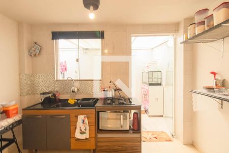 Apartamento para alugar com 65m², 2 quartos e 1 vaga Apartamento para alugar com 65m², 2 quartos e 1 vagaCozinha