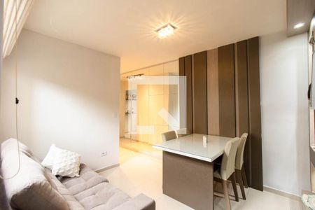 Apartamento para alugar com 65m², 2 quartos e 1 vaga Apartamento para alugar com 65m², 2 quartos e 1 vagaSala