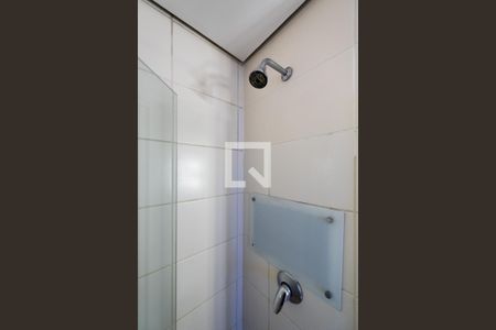 Apartamento para alugar com 120m², 2 quartos e 1 vaga Apartamento para alugar com 120m², 2 quartos e 1 vagaChuveiro