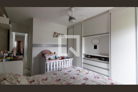 Casa à venda com 210m², 4 quartos e 2 vagas Casa à venda com 210m², 4 quartos e 2 vagasSuíte 3