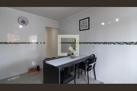 Casa à venda com 210m², 4 quartos e 2 vagas Casa à venda com 210m², 4 quartos e 2 vagasCozinha