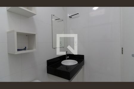 Casa à venda com 210m², 4 quartos e 2 vagas Casa à venda com 210m², 4 quartos e 2 vagasBanheiro da Suíte 2