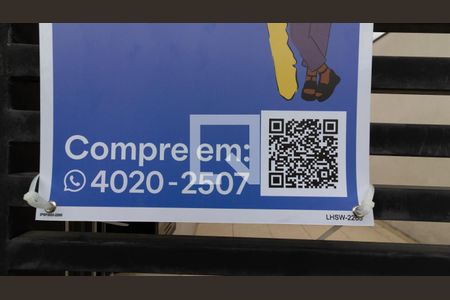 Casa à venda com 210m², 4 quartos e 2 vagas Casa à venda com 210m², 4 quartos e 2 vagasLHSW-2265