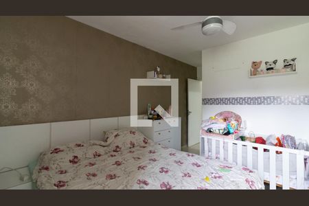 Casa à venda com 210m², 4 quartos e 2 vagas Casa à venda com 210m², 4 quartos e 2 vagasSuíte 3