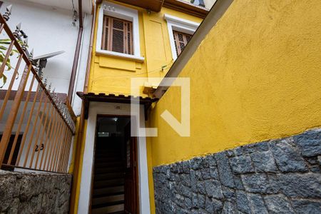 Casa à venda com 230m², 3 quartos e sem vagaEntrada